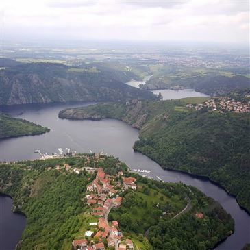 Baptême en Hélicoptère à Saint-Etienne Baptême en Hélicoptère à Saint-Etienne