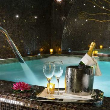 Spa Privatisé à Paris Saint-Germain-des-Prés Spa Privatisé à Paris Saint-Germain-des-Prés