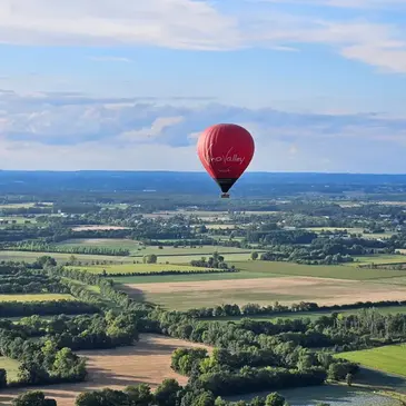 Survol des Châteaux de l'Anjou en Montgolfière