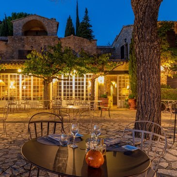 Salon-de-Provence, Bouches du Rhône (13) - Week end en Hôtel Spa