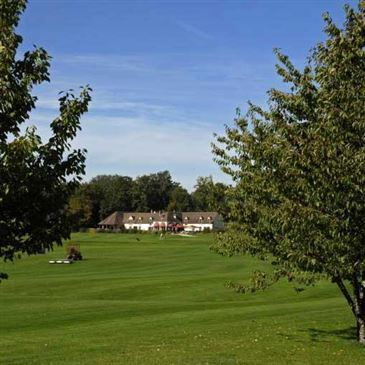 Week-end Gourmand et Golfique au Domaine du Roncemay Week-end Gourmand et Golfique au Domaine du Roncemay