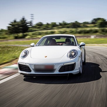 Baptême en Porsche 911 Carrera - Circuit de Charade Baptême en Porsche 911 Carrera - Circuit de Charade