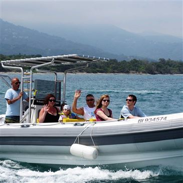 Balade en Bateau et Snorkeling à Santa Maria Poggio Balade en Bateau et Snorkeling à Santa Maria Poggio
