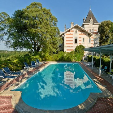 Week-end Spa et Massage dans un Château à Cognac Week-end Spa et Massage dans un Château à Cognac