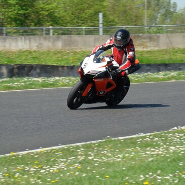 Offrir Stage de pilotage moto département Var Offrir Stage de pilotage moto département Var