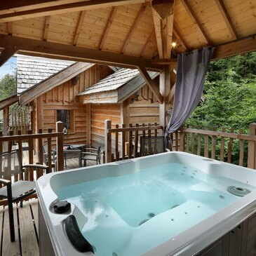 Weekend et Hébergement Insolite proche Larringes, à 20 min de Thonon-les-Bains Weekend et Hébergement Insolite proche Larringes, à 20 min de Thonon-les-Bains