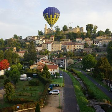 Viverols dans le parc Livradois-Forez, Puy de dôme (63) - Baptême de l'air montgolfière Viverols dans le parc Livradois-Forez, Puy de dôme (63) - Baptême de l'air montgolfière