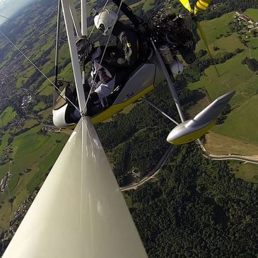 Baptême en ULM et Autogire en région Auvergne Baptême en ULM et Autogire en région Auvergne