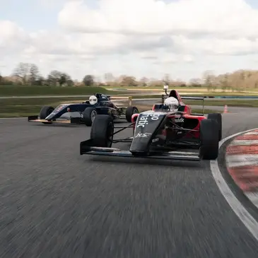 Stage en Formule 4 - Circuit de Fay-de-Bretagne Stage en Formule 4 - Circuit de Fay-de-Bretagne