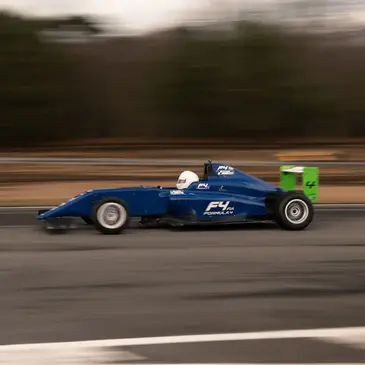 Stage en Formule 4 - Circuit de Fay-de-Bretagne en région Pays-de-la-Loire Stage en Formule 4 - Circuit de Fay-de-Bretagne en région Pays-de-la-Loire