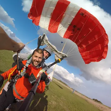 Offrir Saut en parachute département Loiret