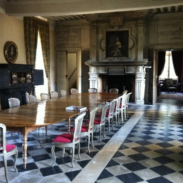 Week end dans un Château proche Saint-Loup-Sur-Thouet Week end dans un Château proche Saint-Loup-Sur-Thouet