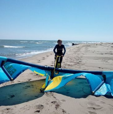 Port-Saint-Louis-du-Rhône, Bouches du Rhône (13) - Surf et Sport de Glisse Port-Saint-Louis-du-Rhône, Bouches du Rhône (13) - Surf et Sport de Glisse