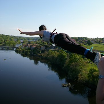 Saut à l’élastique près de Tours Saut à l’élastique près de Tours