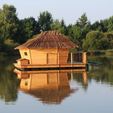 Weekend et Hébergement Insolite, département Vienne Weekend et Hébergement Insolite, département Vienne