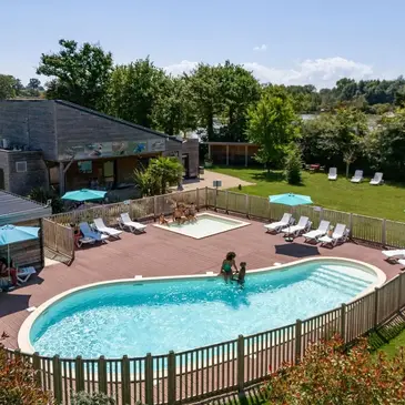 Réserver Weekend et Hébergement Insolite département Vienne Réserver Weekend et Hébergement Insolite département Vienne