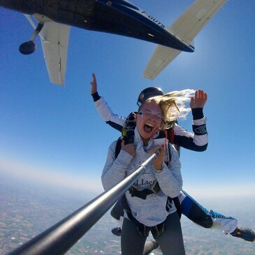 Aérodrome de Saint-Dié - Remomeix, à 1h20 de Strasbourg, Bas rhin (67) - Saut en parachute Aérodrome de Saint-Dié - Remomeix, à 1h20 de Strasbourg, Bas rhin (67) - Saut en parachute