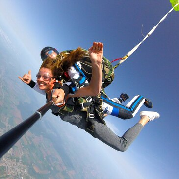 Saut en parachute, département Haut rhin Saut en parachute, département Haut rhin