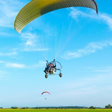 Baptême en Paramoteur près de Fontainebleau Baptême en Paramoteur près de Fontainebleau