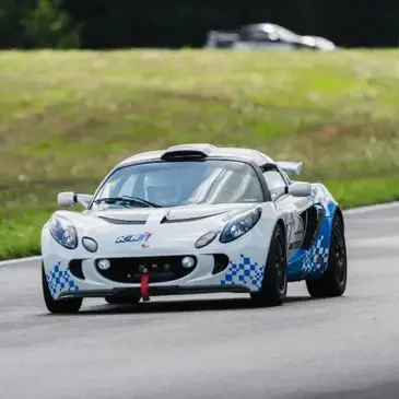 Baptême en Lotus Exige Cup sur le Circuit de Bresse Baptême en Lotus Exige Cup sur le Circuit de Bresse