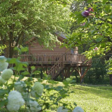 Weekend et Hébergement Insolite, département Dordogne Weekend et Hébergement Insolite, département Dordogne