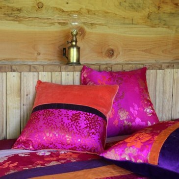 Weekend et Hébergement Insolite proche Les Epesses, à 10 min du Puy du Fou Weekend et Hébergement Insolite proche Les Epesses, à 10 min du Puy du Fou