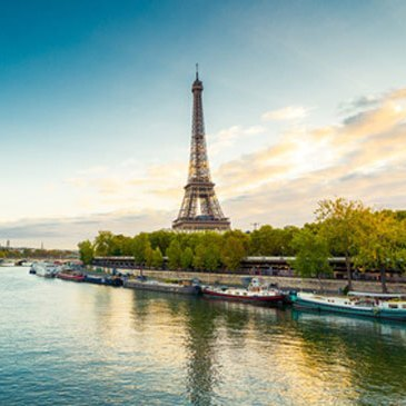 Week End en Amoureux à Saint-Germain-des-Prés Week End en Amoureux à Saint-Germain-des-Prés