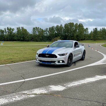 Stage de Pilotage Enfant - Circuit de Dreux en région Centre Stage de Pilotage Enfant - Circuit de Dreux en région Centre