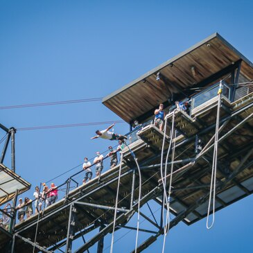 Offrir Saut à l'élastique en Bretagne Offrir Saut à l'élastique en Bretagne