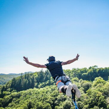 Viaduc de la Souleuvre, à 1h30 de Rennes, Ille et vilaine (35) - Saut à l'élastique Viaduc de la Souleuvre, à 1h30 de Rennes, Ille et vilaine (35) - Saut à l'élastique
