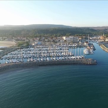 Baptême en Hélicoptère près de Narbonne Baptême en Hélicoptère près de Narbonne