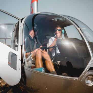Baptême de l'air hélicoptère, département Alpes de Haute Provence Baptême de l'air hélicoptère, département Alpes de Haute Provence