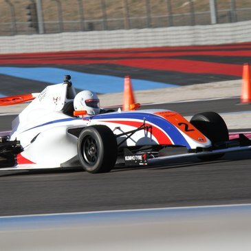 Stage de Pilotage Monoplace, département Var Stage de Pilotage Monoplace, département Var