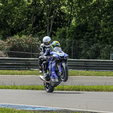 Circuit d'Alès-Cévennes, Gard (30) - Baptême Moto sur Circuit Circuit d'Alès-Cévennes, Gard (30) - Baptême Moto sur Circuit