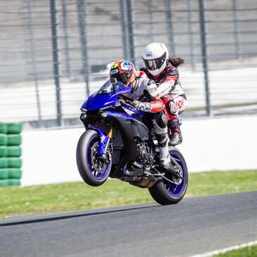 Baptême Moto sur Circuit en région Languedoc-Roussillon Baptême Moto sur Circuit en région Languedoc-Roussillon