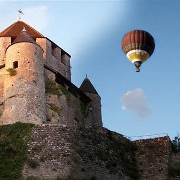 Vol en Montgolfière à Provins Vol en Montgolfière à Provins