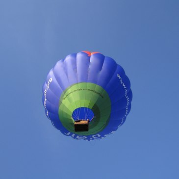 Baptême de l'air montgolfière, département Ille et vilaine Baptême de l'air montgolfière, département Ille et vilaine