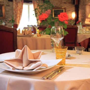 Vouillé, à 20 min de Poitiers, Vienne (86) - Week end en Amoureux Vouillé, à 20 min de Poitiers, Vienne (86) - Week end en Amoureux