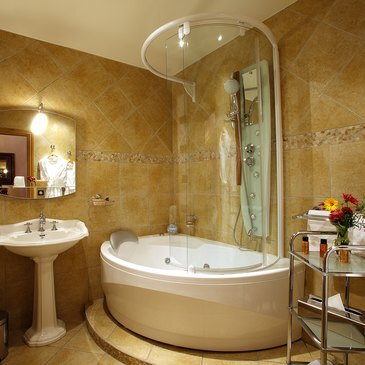 Réserver Week end dans un Château en Rhône-Alpes Réserver Week end dans un Château en Rhône-Alpes