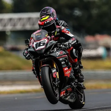 Réserver Baptême Moto sur Circuit en Bourgogne Réserver Baptême Moto sur Circuit en Bourgogne