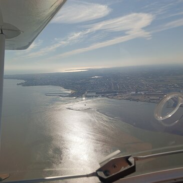 Baptême en ULM et Autogire en région Pays-de-la-Loire Baptême en ULM et Autogire en région Pays-de-la-Loire