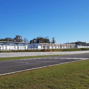 Réserver Stage de Pilotage Berline Sportive en Auvergne