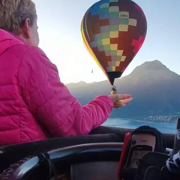 Week-end Survol du Lac de Serre-Ponçon en Montgolfière en région PACA et Corse Week-end Survol du Lac de Serre-Ponçon en Montgolfière en région PACA et Corse