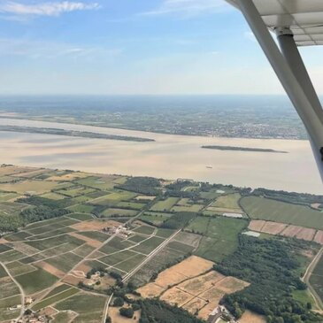 Offrir Baptême en ULM et Autogire département Charente maritime Offrir Baptême en ULM et Autogire département Charente maritime
