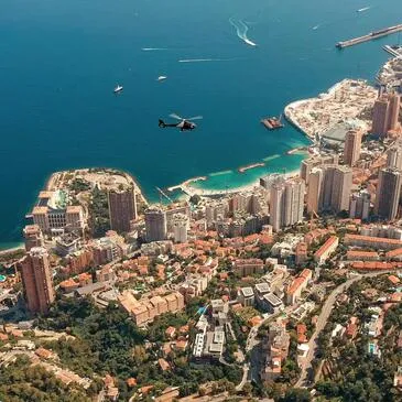 Baptême de l'air hélicoptère en région PACA et Corse Baptême de l'air hélicoptère en région PACA et Corse