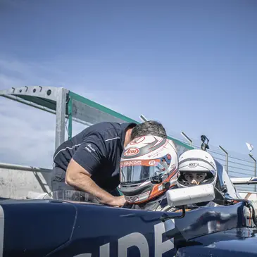 Baptême en Formule 1 en région Pays-de-la-Loire Baptême en Formule 1 en région Pays-de-la-Loire