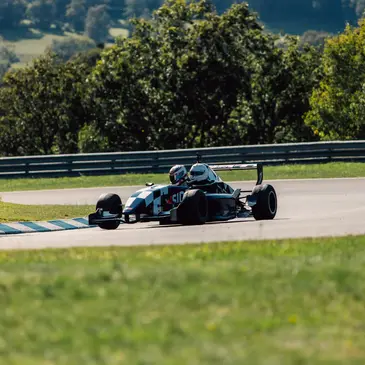 Réserver Baptême en Formule 1 en Pays-de-la-Loire