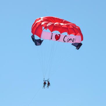 Parachute Ascensionnel proche Canet-en-Roussillon