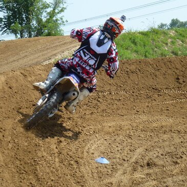 Initiation Moto-Cross près d'Amiens Initiation Moto-Cross près d'Amiens