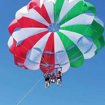 La Seyne-sur-Mer, Var (83) - Parachute Ascensionnel La Seyne-sur-Mer, Var (83) - Parachute Ascensionnel